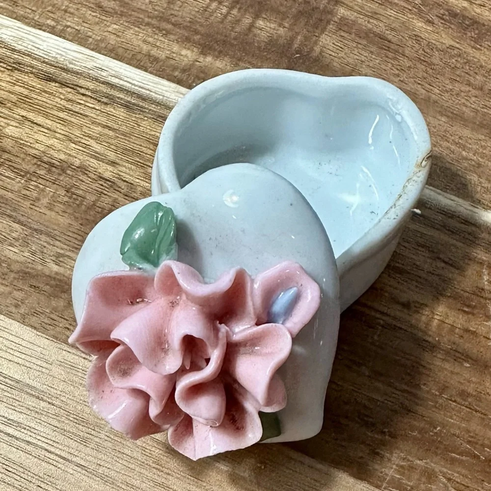 Porcelain Heart Trinket Box with Pink Rose